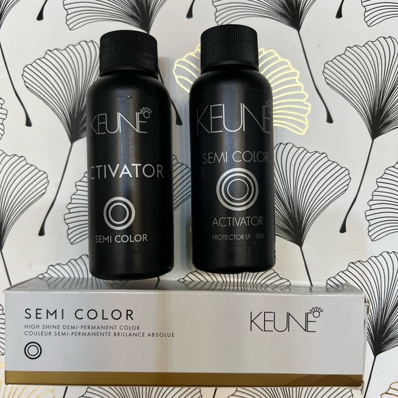 KEUNE Color Developer + Activator + Color - Picture 12 of 15